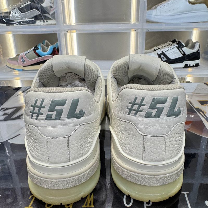Louis Vuitton Louis Vuitton Trainer Low White Sneakers 0079 Size US 8 / EU 41 - 3 Thumbnail