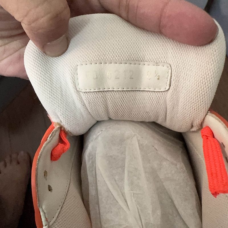 Louis Vuitton Louis Vuitton Trainer Fashion Sneakers in Orange 0079 Size US 9.5 / EU 42-43 - 5 Thumbnail