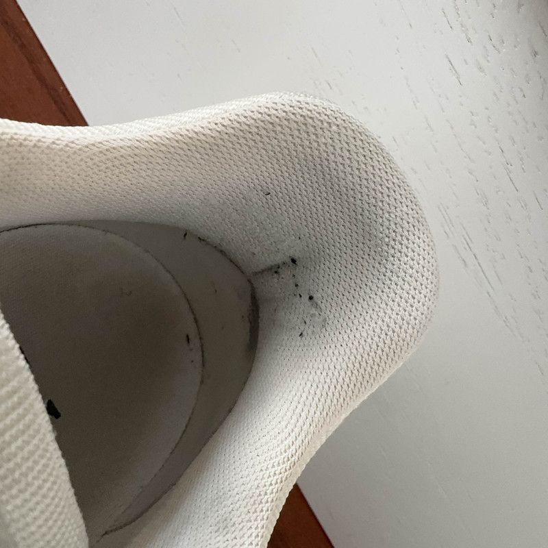Louis Vuitton Louis Vuitton Trainer Sneaker in White 0079 Size US 9.5 / EU 42-43 - 12 Thumbnail
