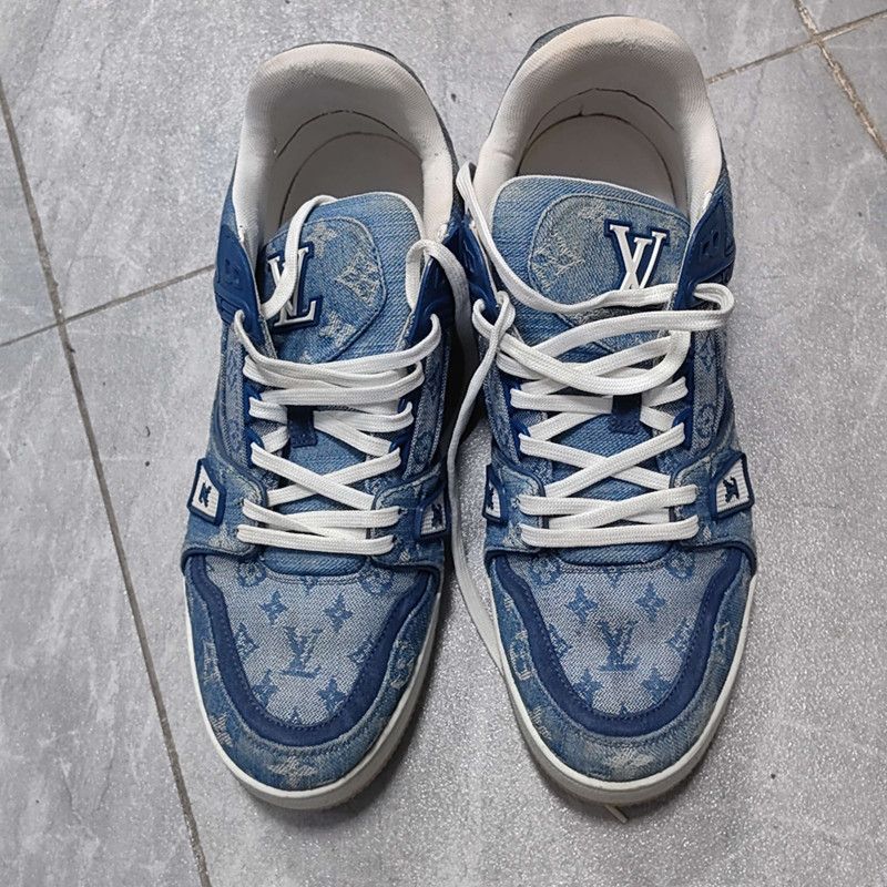 Louis Vuitton Louis Vuitton Trainer Sneakers in Blue 0079 Size US 9.5 / EU 42-43 - 2 Thumbnail