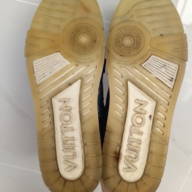 Louis Vuitton Louis Vuitton Trainer Sneakers in Blue 0079 Size US 9.5 / EU 42-43 - 4 Thumbnail