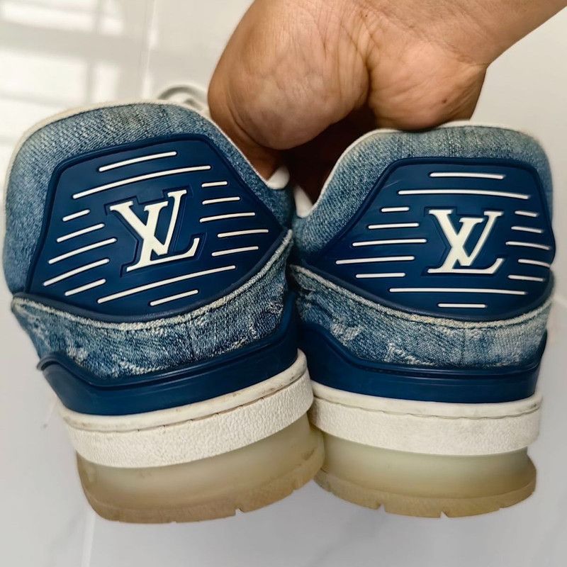 Louis Vuitton Louis Vuitton Trainer Sneakers in Blue 0079 Size US 9.5 / EU 42-43 - 3 Thumbnail