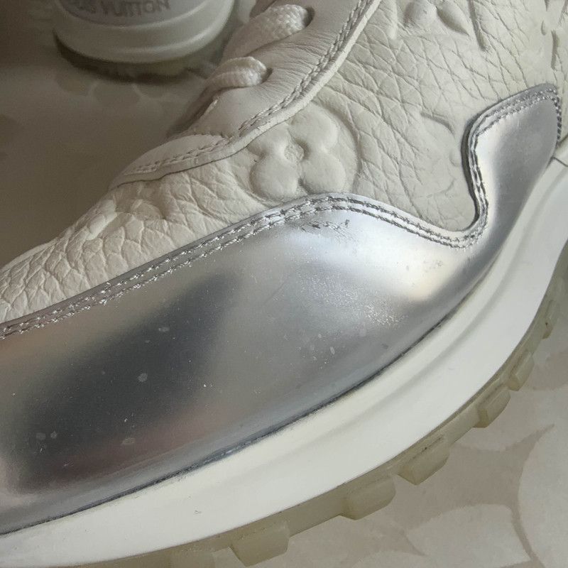 Louis Vuitton Louis Vuitton Run Away Low-Top Sneakers 0079 Size US 8.5 / EU 41-42 - 6 Thumbnail