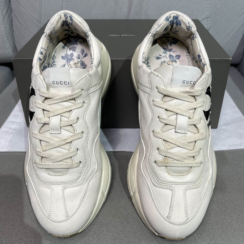 Gucci Gucci Rhyton Low-Top Sneakers in Beige 0079 Size US 8.5 / EU 41-42 - 2 Thumbnail
