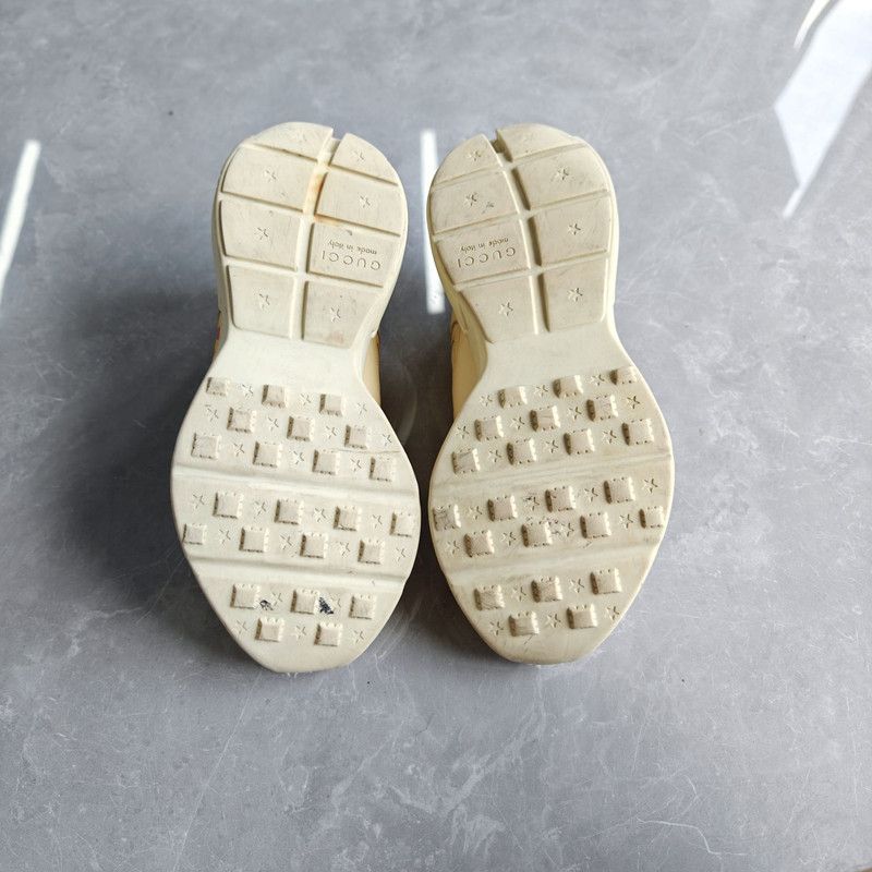 Gucci Gucci Rhyton Logo Cream Low-Top Sneakers 0079 Size US 8 / EU 41 - 4 Thumbnail