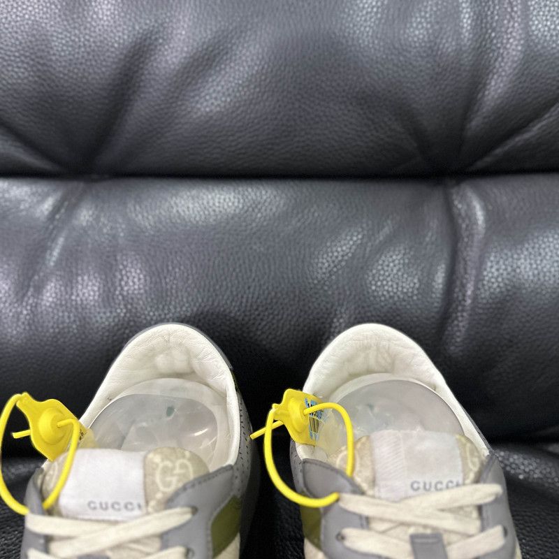 Gucci Chunky B Leather Low-Top Sneakers 0079
