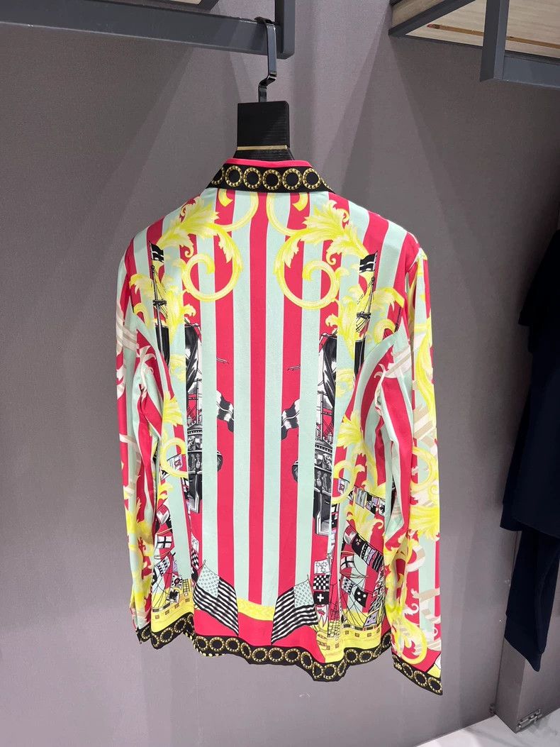 Versace Versace Women's Silk Button-Up Shirt - dmc Size US XL / EU 56 / 4 - 2 Thumbnail