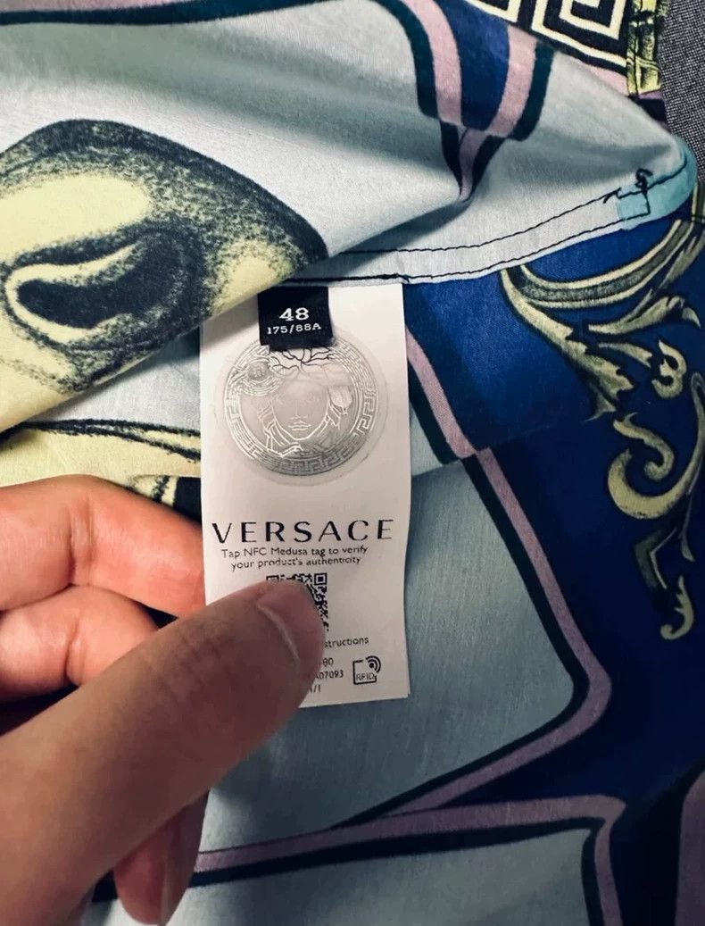 Versace VERSACE Silk Cotton Print Shirt - dmc Size US M / EU 48-50 / 2 - 3 Thumbnail