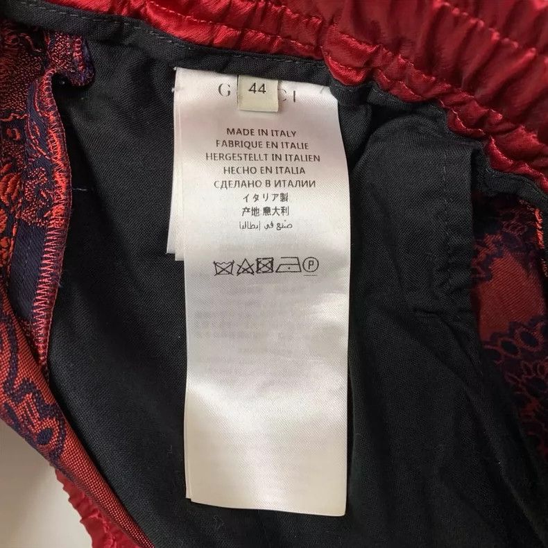 Gucci Gucci Printed Red Silk Short Pants - dmc Size US 31 - 4 Thumbnail