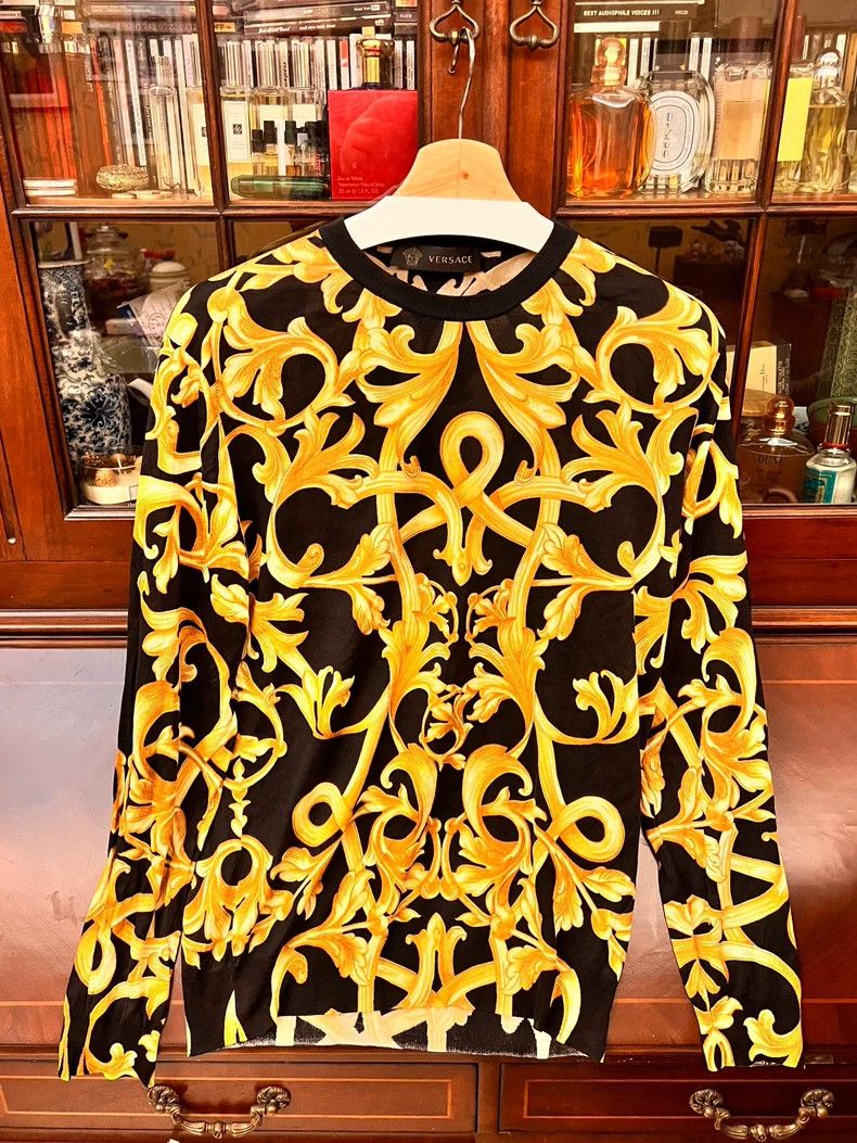 Versace Runway Baroque Silk Knit Sweater - dmc