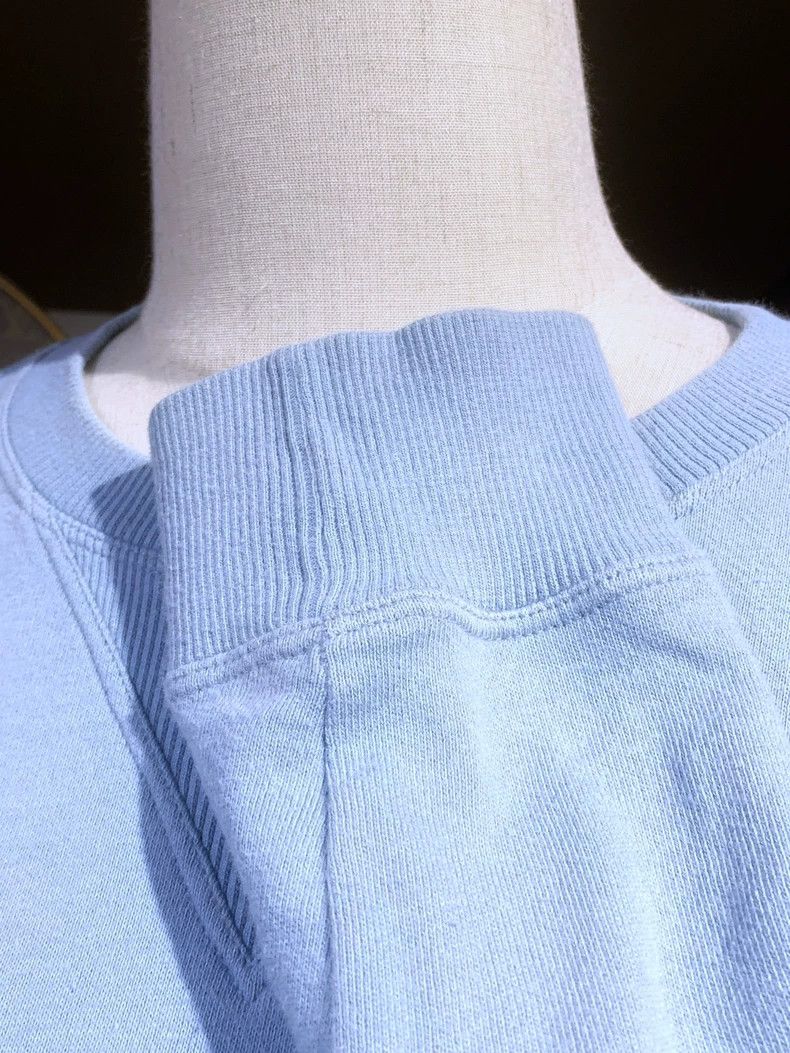 Loewe LOEWE Blue Logo Knit Crewneck Sweatshirt - dmc Size US L / EU 52-54 / 3 - 3 Thumbnail