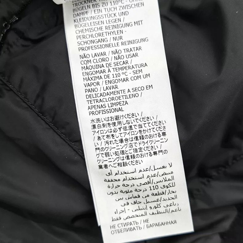 Gucci Gucci Black Logo Embossed Jacket - dmc Size US XL / EU 56 / 4 - 5 Thumbnail