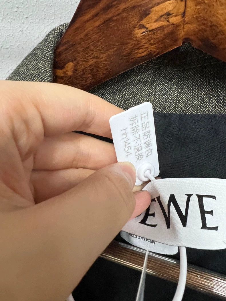 Loewe Loewe x Charles Back Lotus Coat - dmc Size US S / EU 44-46 / 1 - 7 Thumbnail
