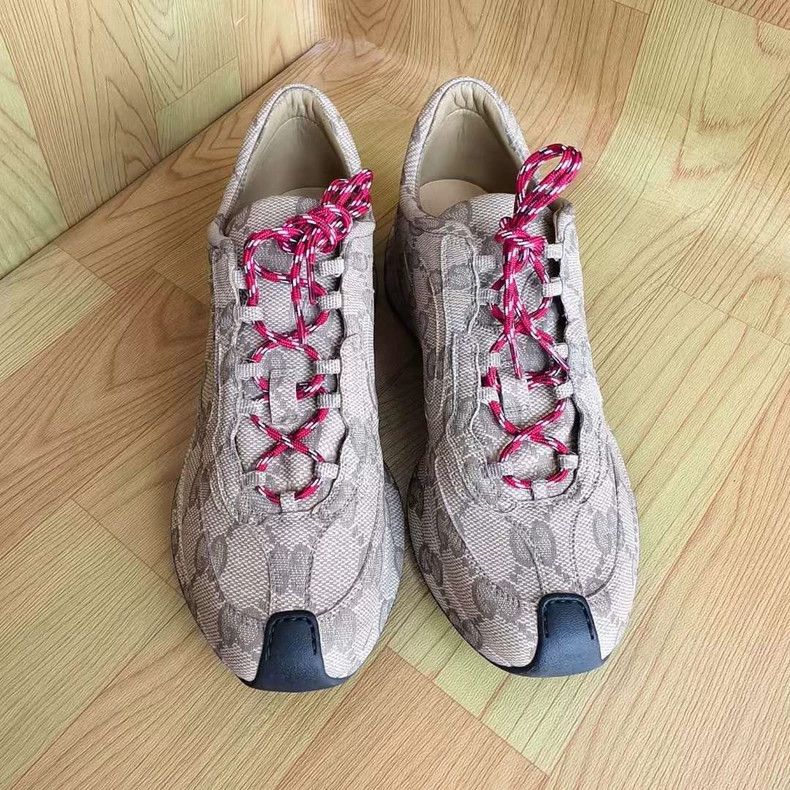 Gucci Gucci RUN Low-Top Leather Logo Sneakers - dmc Size US 10.5 / EU 43-44 - 2 Thumbnail
