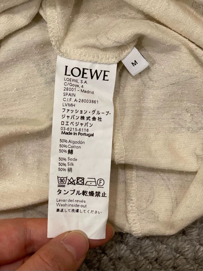 Loewe Loewe Beige Comic Logo Short Sleeve T-shirt - dmc Size US M / EU 48-50 / 2 - 5 Thumbnail