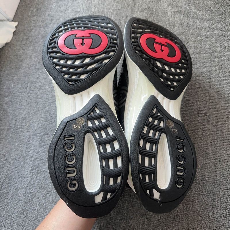 Gucci Gucci RUN Casual Sneakers in Black and White 0079 Size US 12.5 / EU 45-46 - 4 Thumbnail