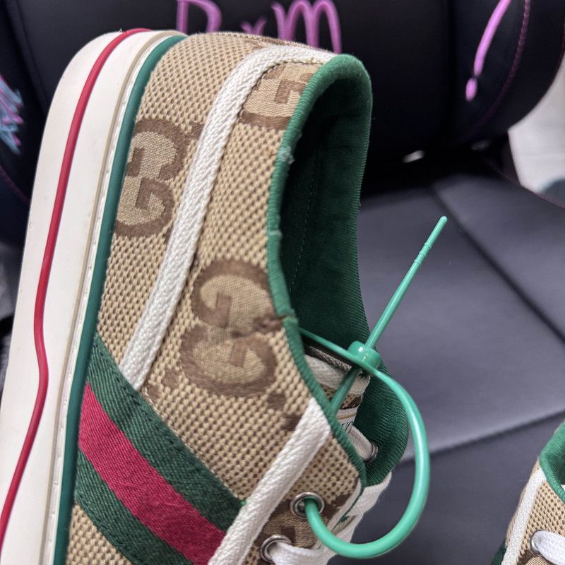 Gucci Gucci Tennis 1977 Stylish Low-Top Sneakers 0079 Size US 9.5 / EU 42-43 - 10 Thumbnail