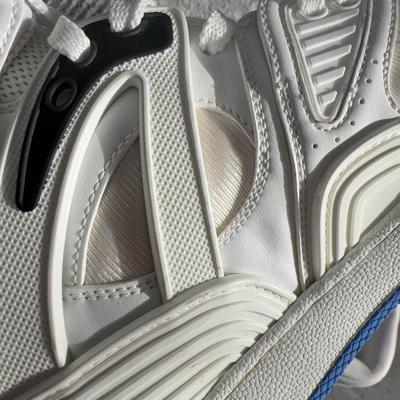 Gucci Gucci High-Top Basketball Sneakers in White and Blue 0079 Size US 7.5 / EU 40-41 - 6 Thumbnail