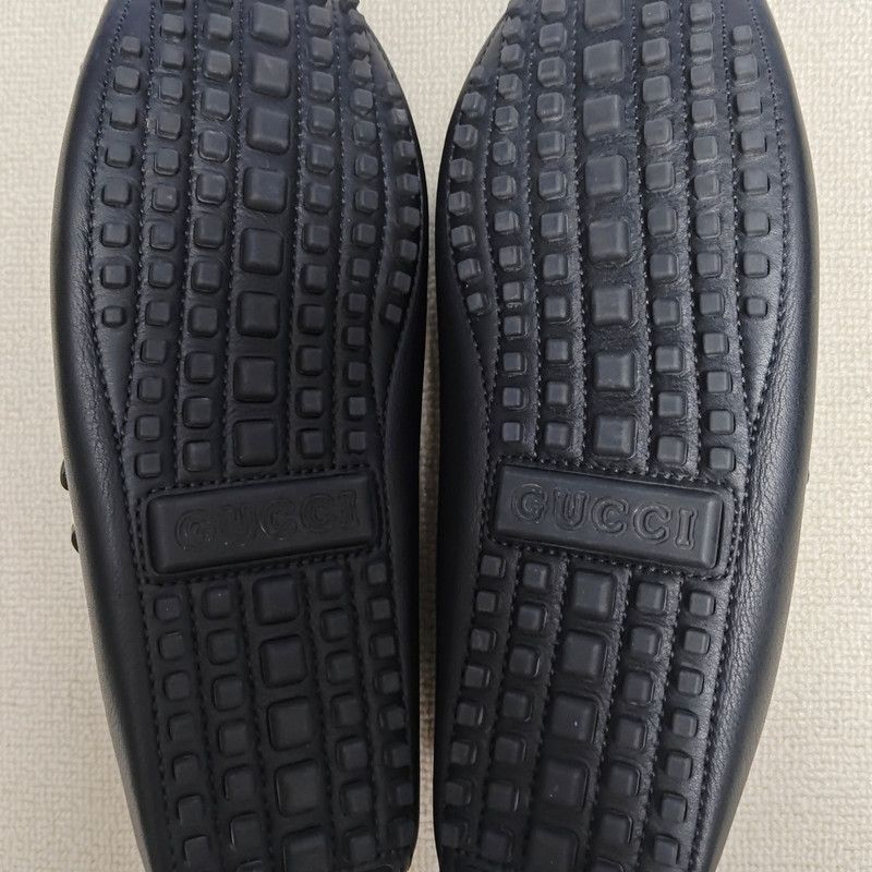 Gucci Interlocking Leather Tassel Loafers for Men 0079