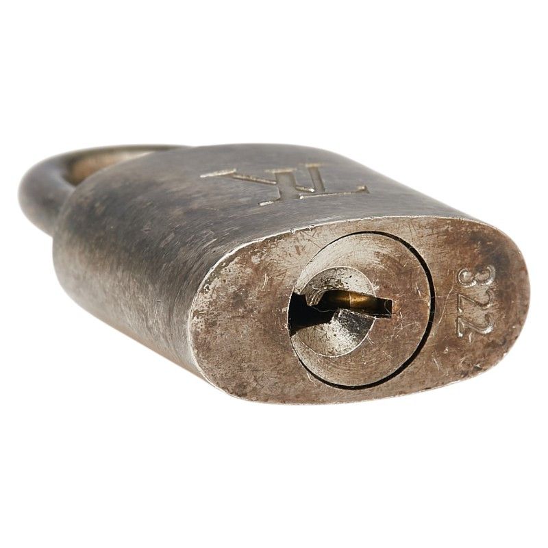 Louis Vuitton Louis Vuitton Louis Vuitton Padlock Key Set Metal Accessory Metal Charm Size ONE SIZE - 4 Thumbnail