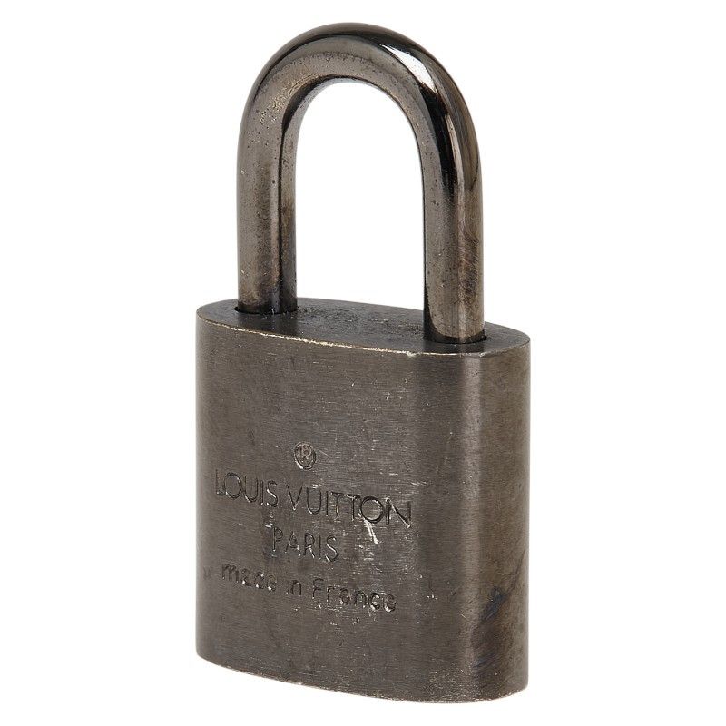 Louis Vuitton Louis Vuitton Louis Vuitton Padlock Metal Padlock Metal Charm DUTY FREE for USA Size ONE SIZE - 3 Thumbnail