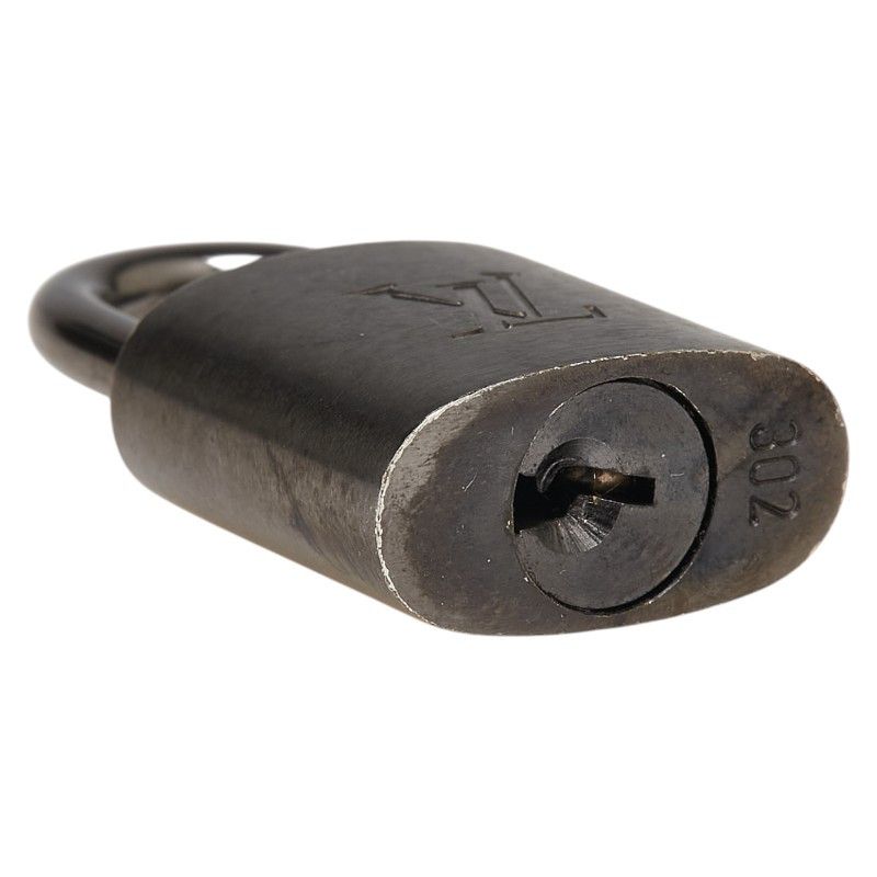 Louis Vuitton Louis Vuitton Louis Vuitton Padlock Metal Padlock Metal Charm DUTY FREE for USA Size ONE SIZE - 4 Thumbnail