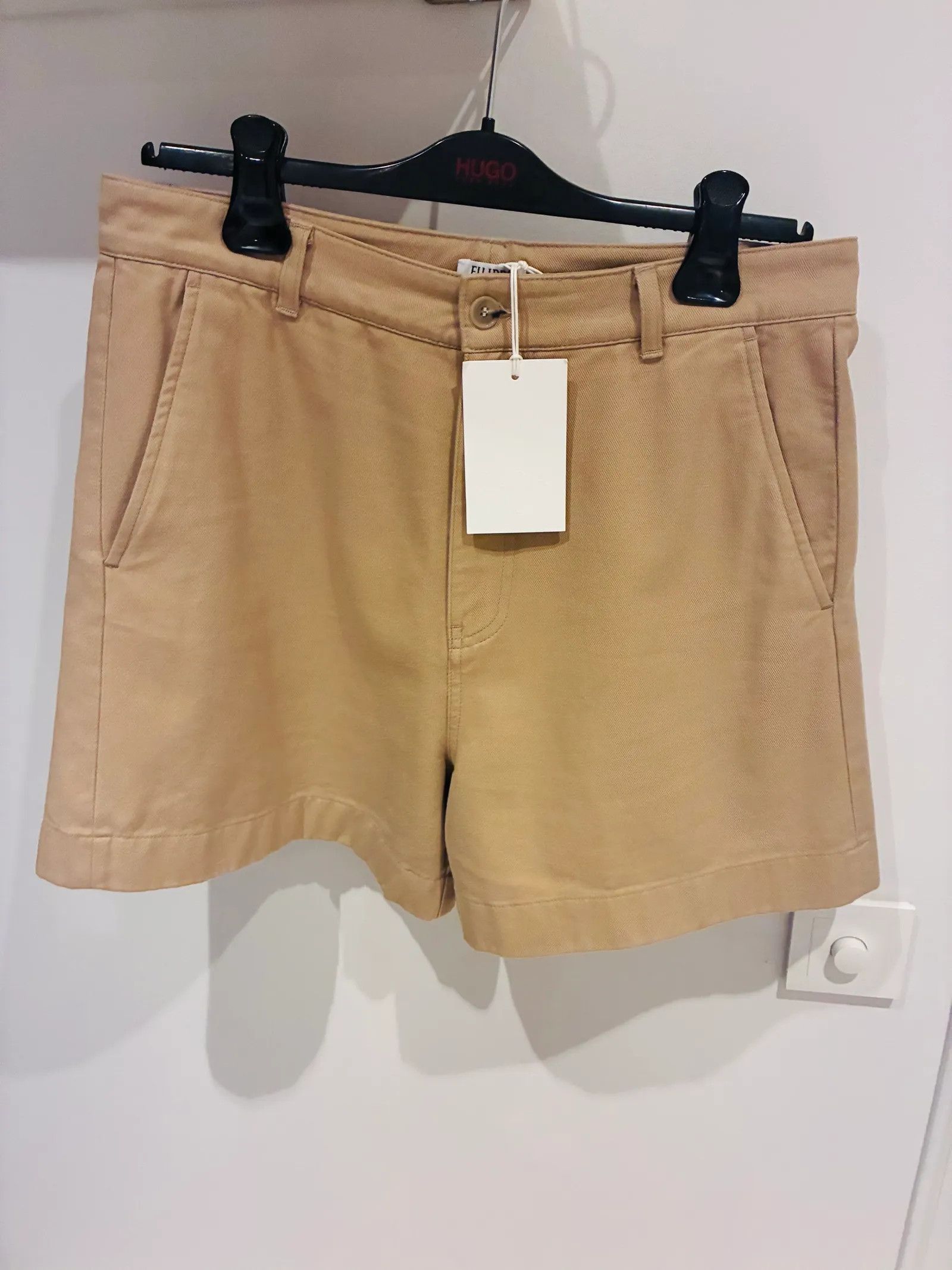 Filippa K Filippa K Baggy Cotton Shorts - Chino shorts Shorts Size 27" / US 4 / IT 40 - 6 Thumbnail