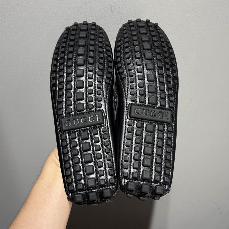 Gucci Gucci Black Leather Interlocking Loafers for Men 0079 Size US 8 / EU 41 - 4 Thumbnail