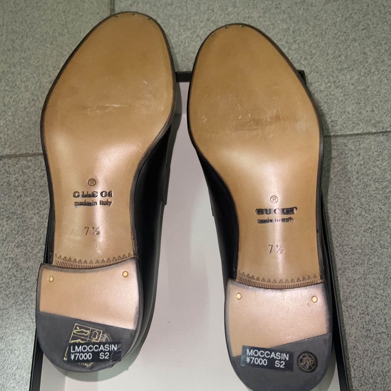 Gucci Gucci Interlocking Black Leather Loafers for Men 0079 Size US 8 / EU 41 - 4 Thumbnail