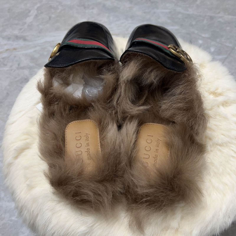 Gucci Gucci Princetown Black Fur Mules for Men 0079 Size US 9.5 / EU 42-43 - 2 Thumbnail