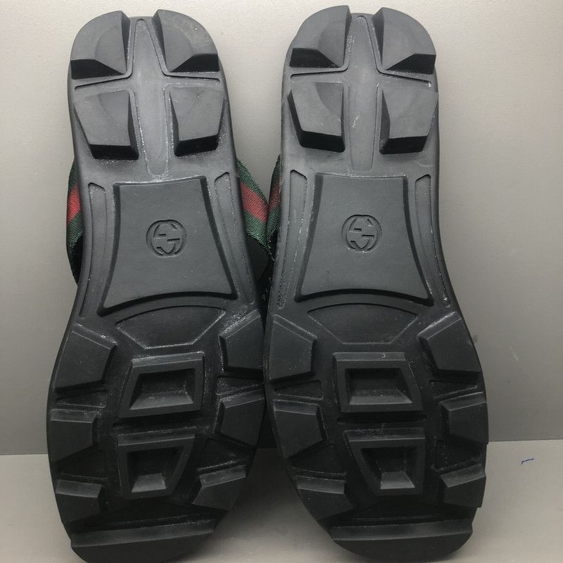 Gucci Gucci Black Casual Flip-Flops for Men 0079 Size US 9.5 / EU 42-43 - 4 Thumbnail