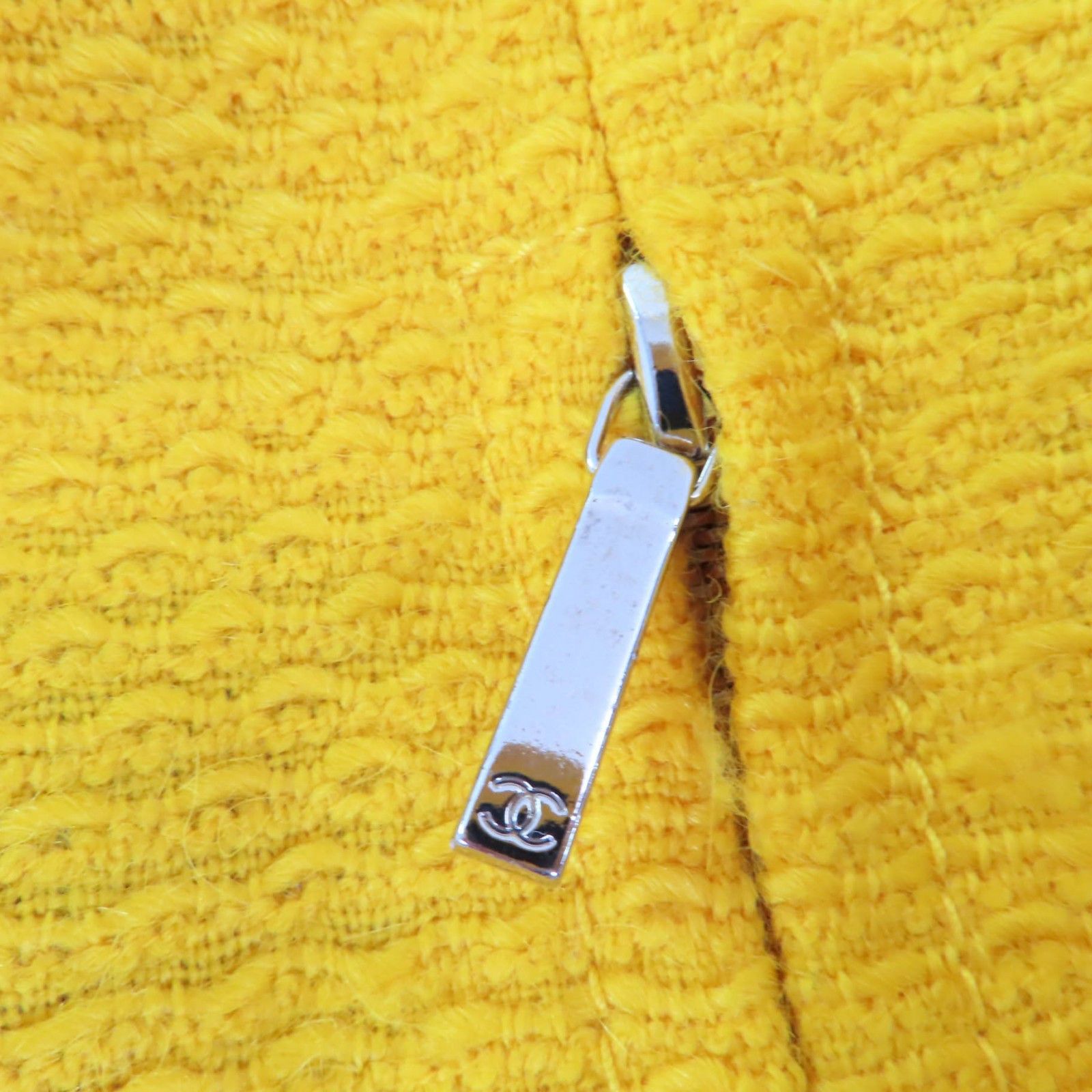 Chanel Chanel Chanel Tweed Wool Coat Leather Outerwear P50353W05578 Size ONE SIZE - 8 Thumbnail