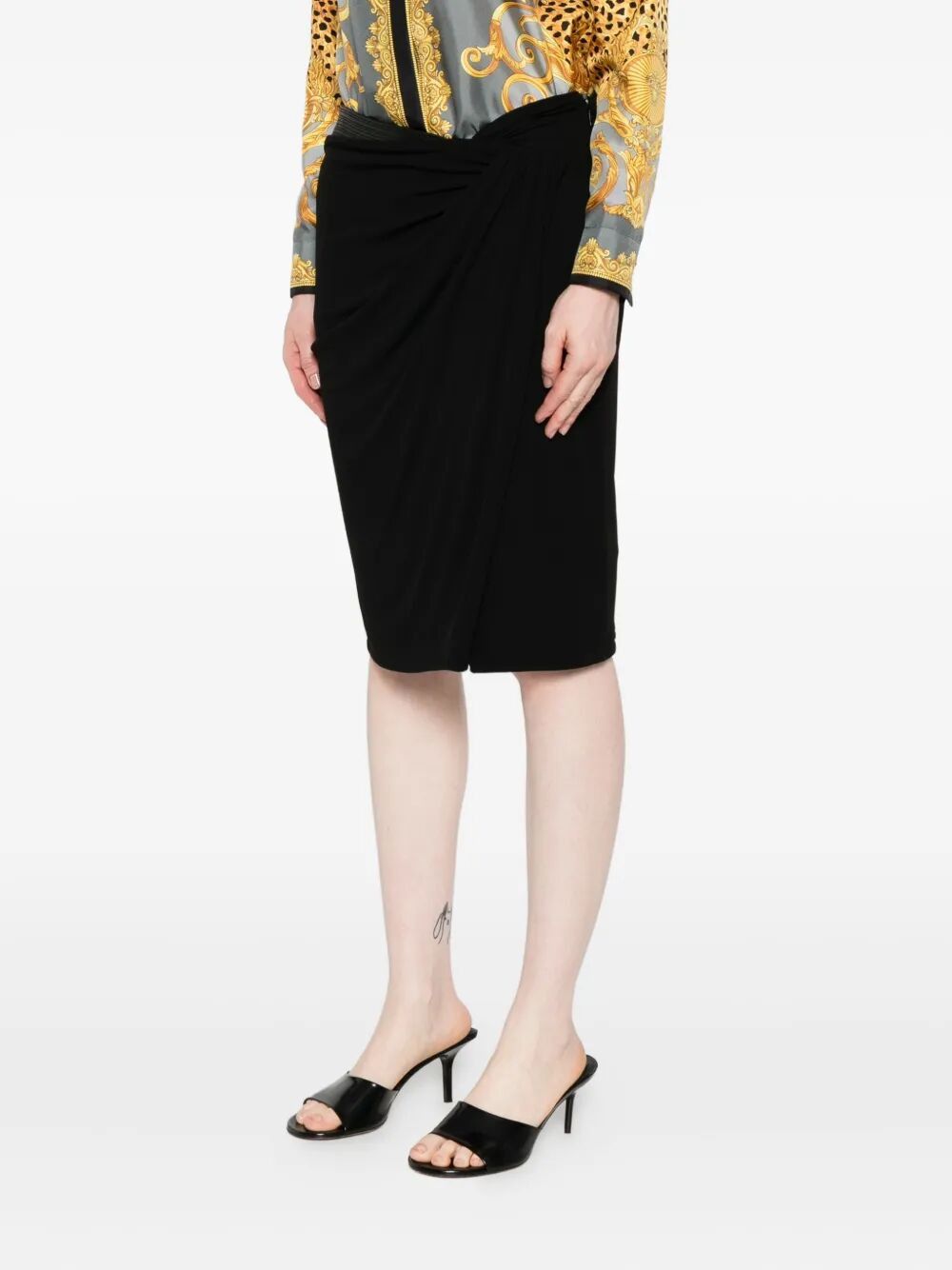 Versace SKIRT RESPONSIBLE STRETCH CREPE JERSEY Size 28" / US 6 / IT 42 - 4 Thumbnail
