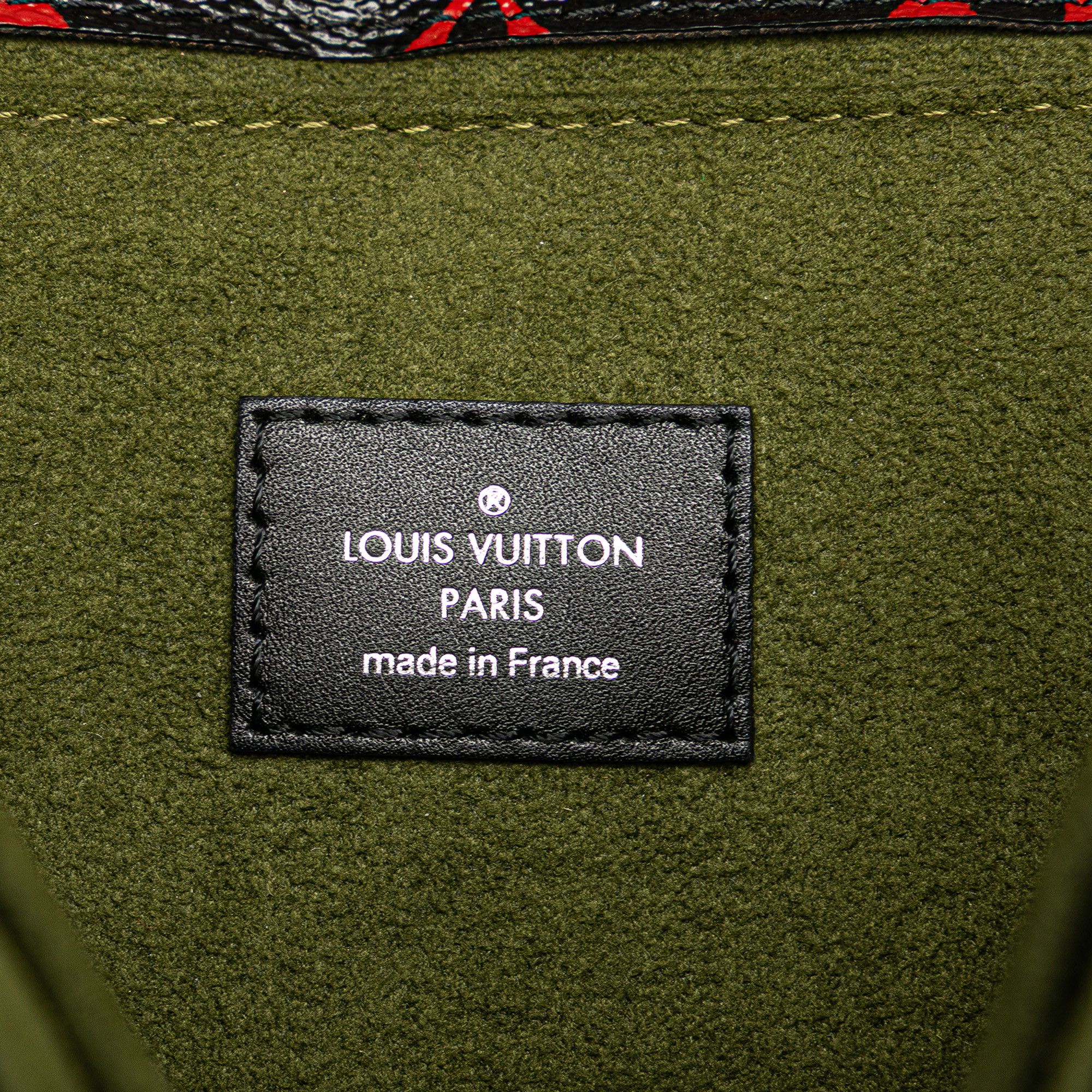 Louis Vuitton Louis Vuitton Monogram Infrarouge Pochette Metis Size ONE SIZE - 5 Thumbnail