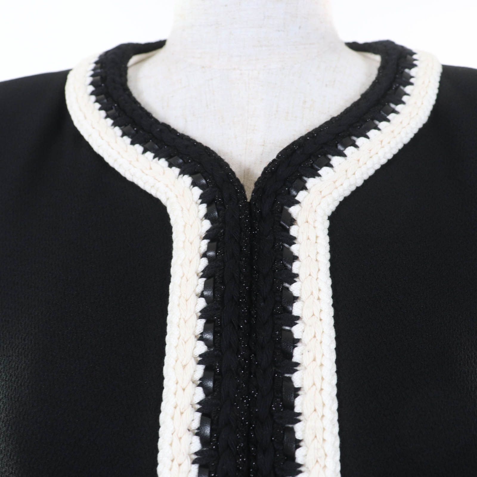 Chanel Chanel Chanel COCO Mark Button Silk Jacket Others Outerwear P71865V63363 Size ONE SIZE - 4 Thumbnail