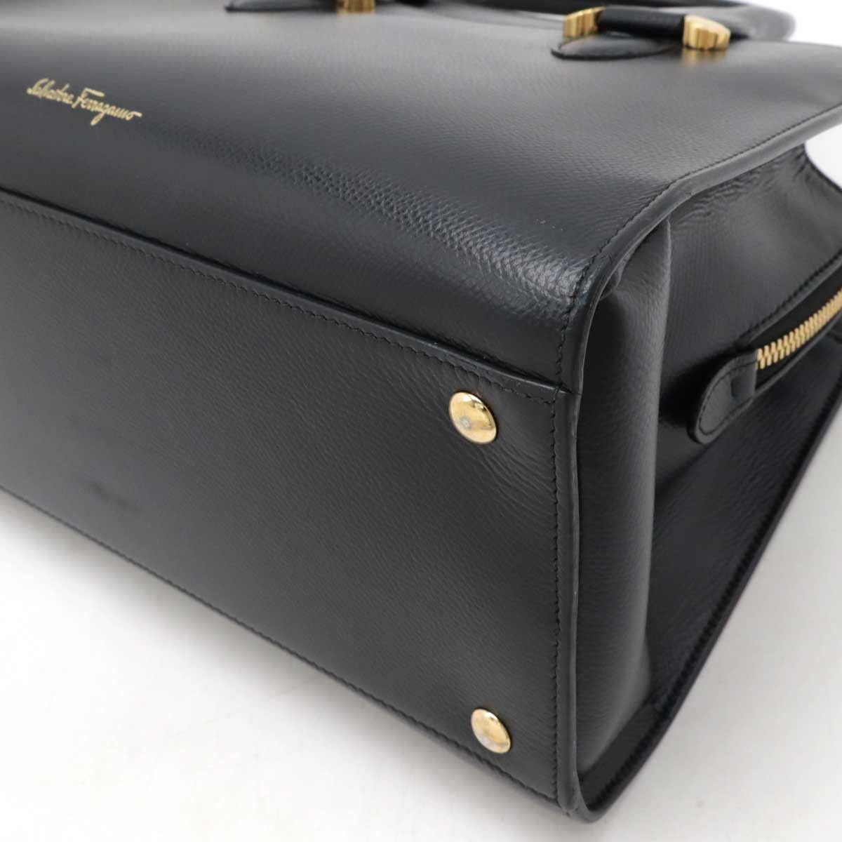 Salvatore Ferragamo Salvatore Ferragamo Salvatore Ferragamo Leather 2way Handbag Leather Shoulder Bag Size ONE SIZE - 3 Thumbnail