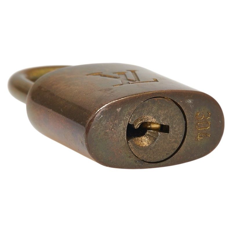 Louis Vuitton Louis Vuitton Louis Vuitton Padlock Key Set Accessory Metal Charm Size ONE SIZE - 4 Thumbnail