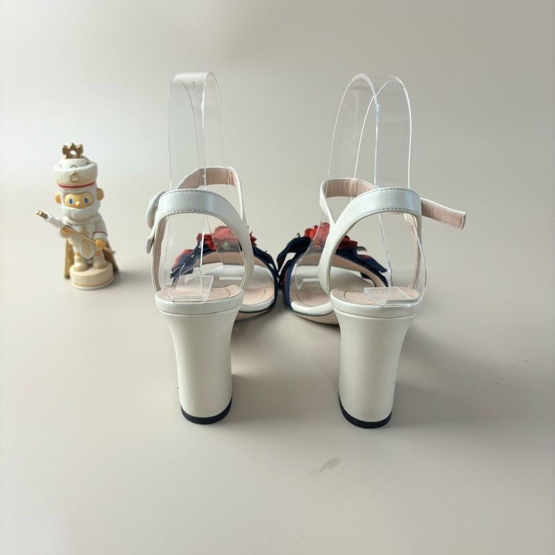 Gucci Gucci Beige High Heel Sandals with Floral Detail 0079 Size US 8 / IT 38 - 3 Thumbnail
