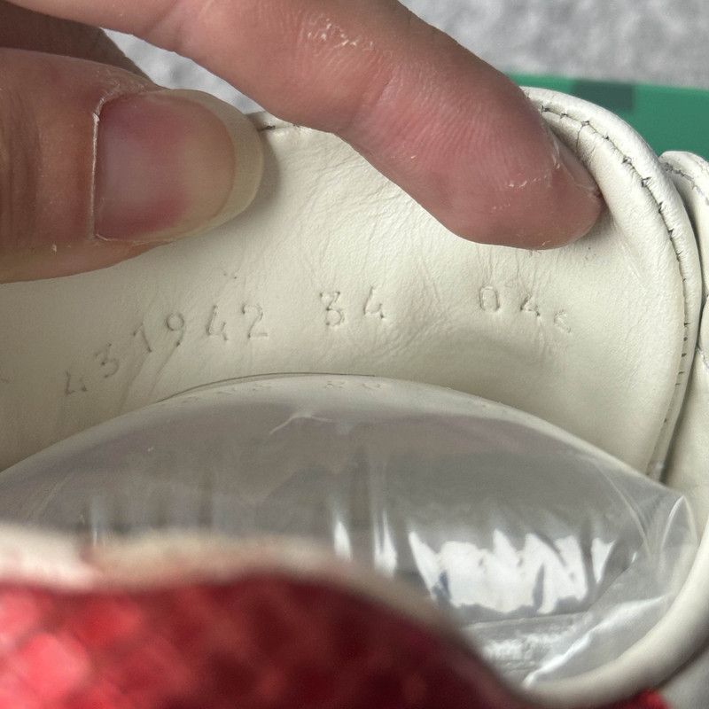 Gucci Gucci Ace Embroidered Fashion Sneakers for Women 0079 Size US 4.5 / IT 34.5 - 5 Thumbnail
