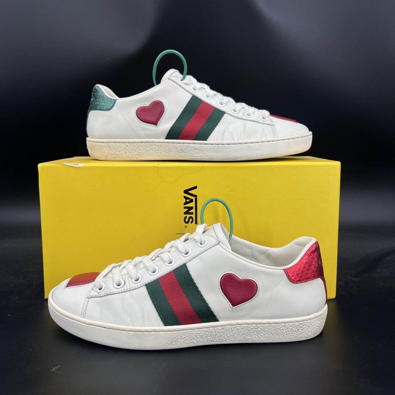 Gucci Gucci ACE Heart Sneakers for Women 0079 Size US 6.5 / IT 36.5 - 7 Thumbnail