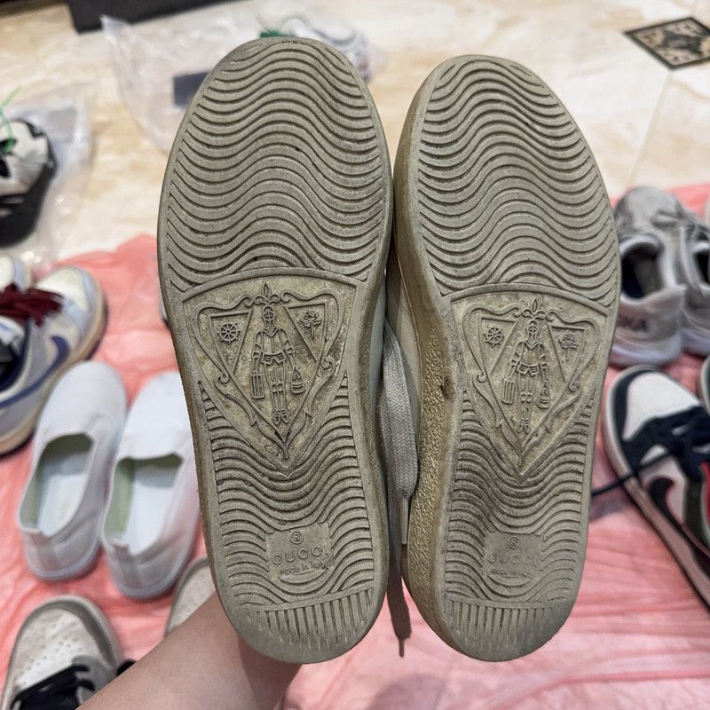 Gucci Gucci Mickey Mouse Low-Top Sneakers for Women 0079 Size US 5.5 / IT 35.5 - 4 Thumbnail