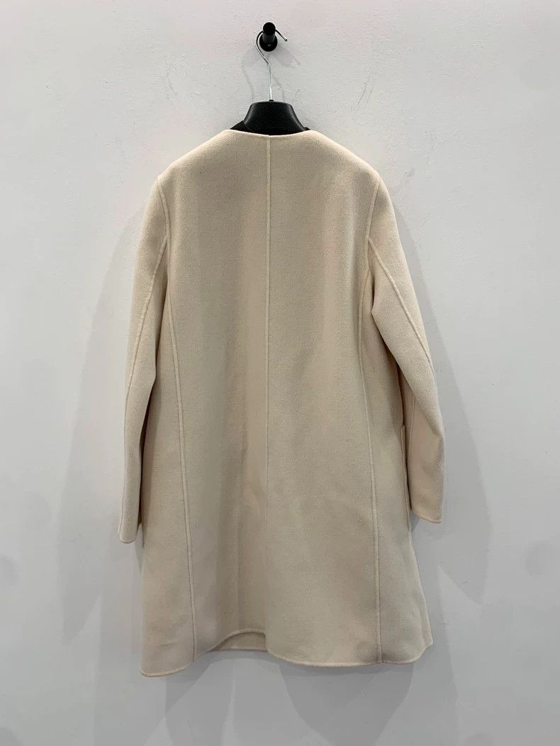 Max Mara MaxMara Weekend Beige Wool Coat Size XS / US 0-2 / IT 36-38 - 2 Thumbnail