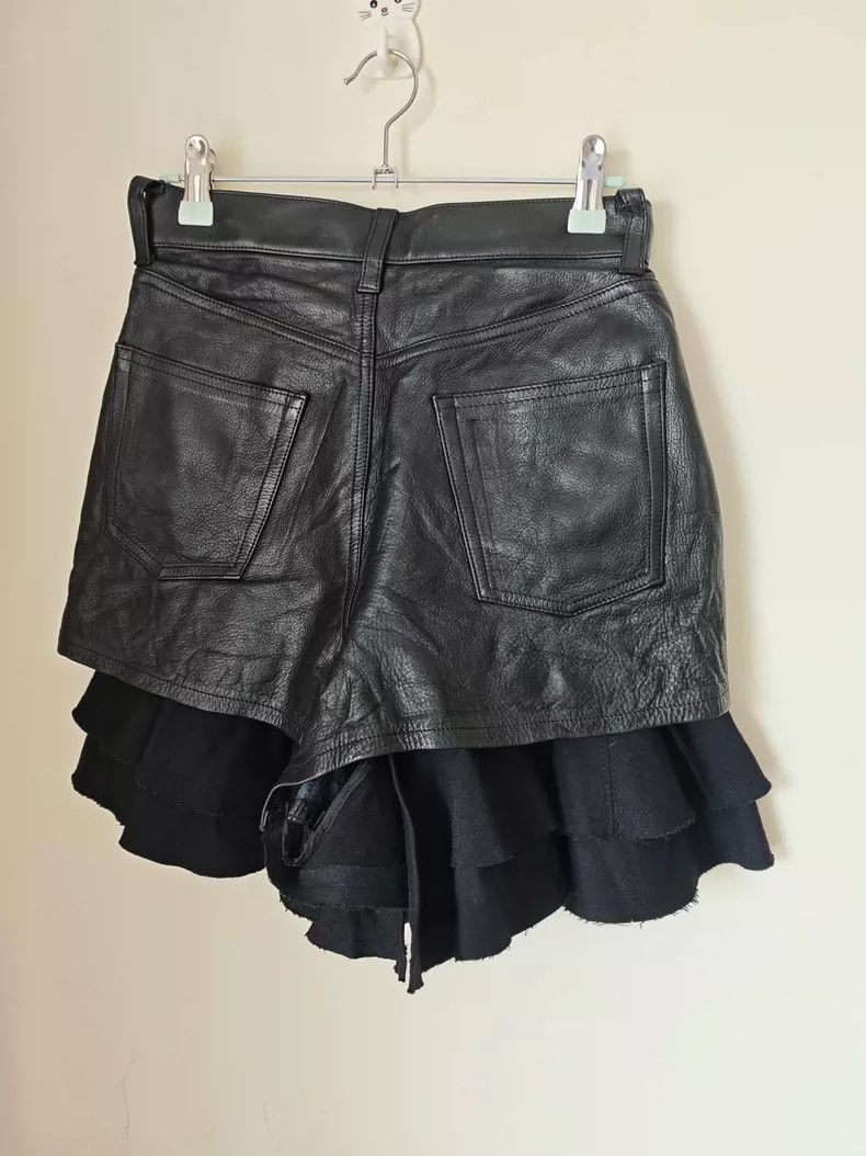 Junya Watanabe Junya Watanabe Leather Ruffle Trim Shorts Size 24" / US 00 / IT 34 - 2 Thumbnail