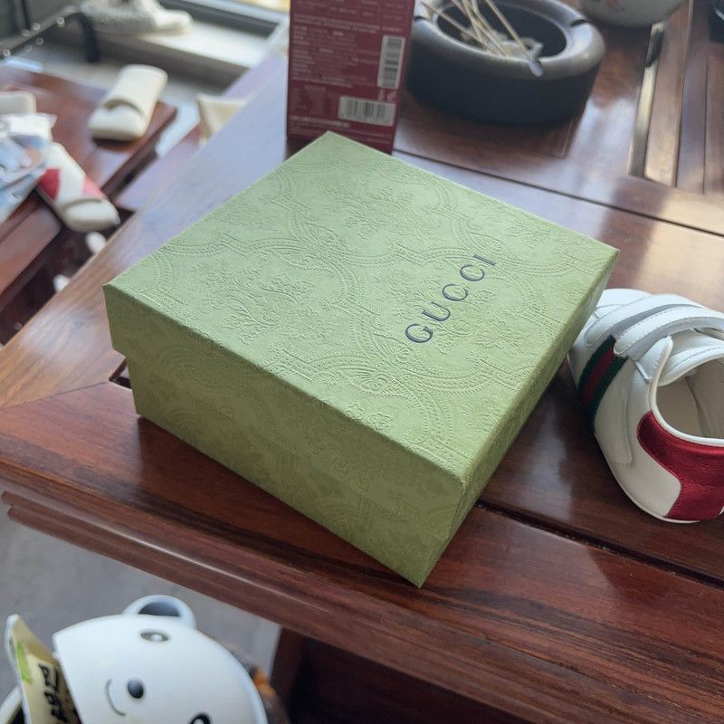 Gucci Gucci Ace Kids' White Leather Sneakers 0079 Size US 5 / EU 37 - 6 Thumbnail