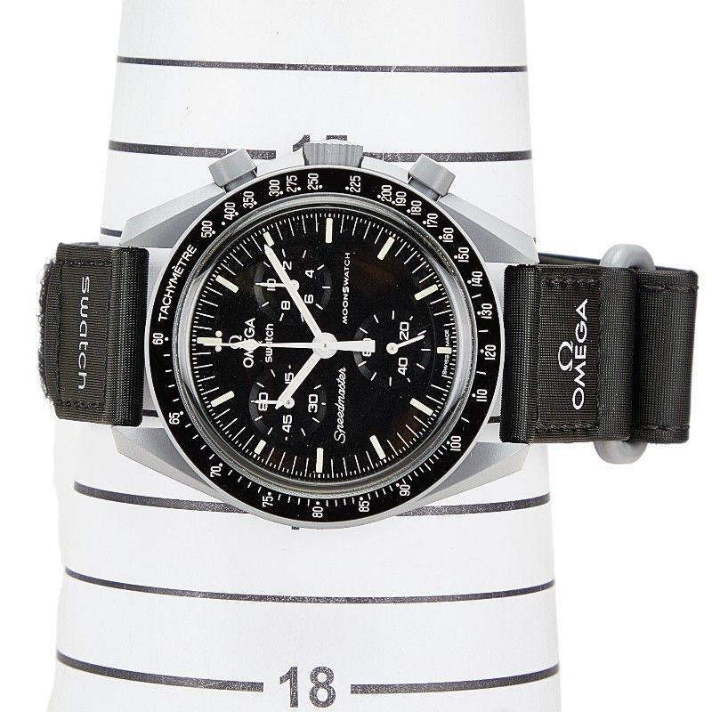 Omega Omega Omega Speedmaster MoonSwatch Mission to the Moon Ceramic Ceramic Quartz S033M100 Size ONE SIZE - 7 Thumbnail