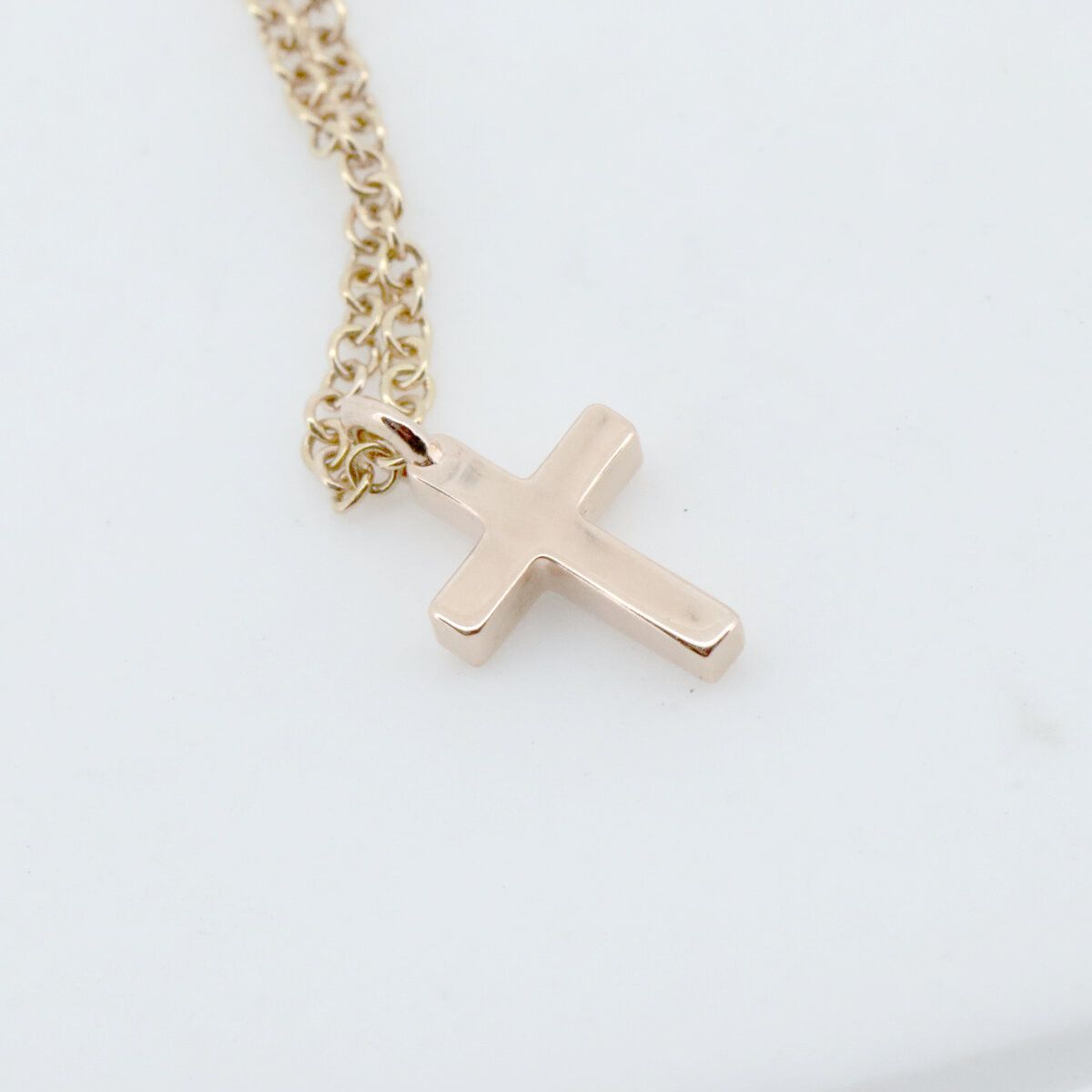 Tiffany & Co. Tiffany & Co. Tiffany Metro Cross Au750 Necklace Crocodile skin Necklace DUTY FREE for USA Size ONE SIZE - 5 Thumbnail