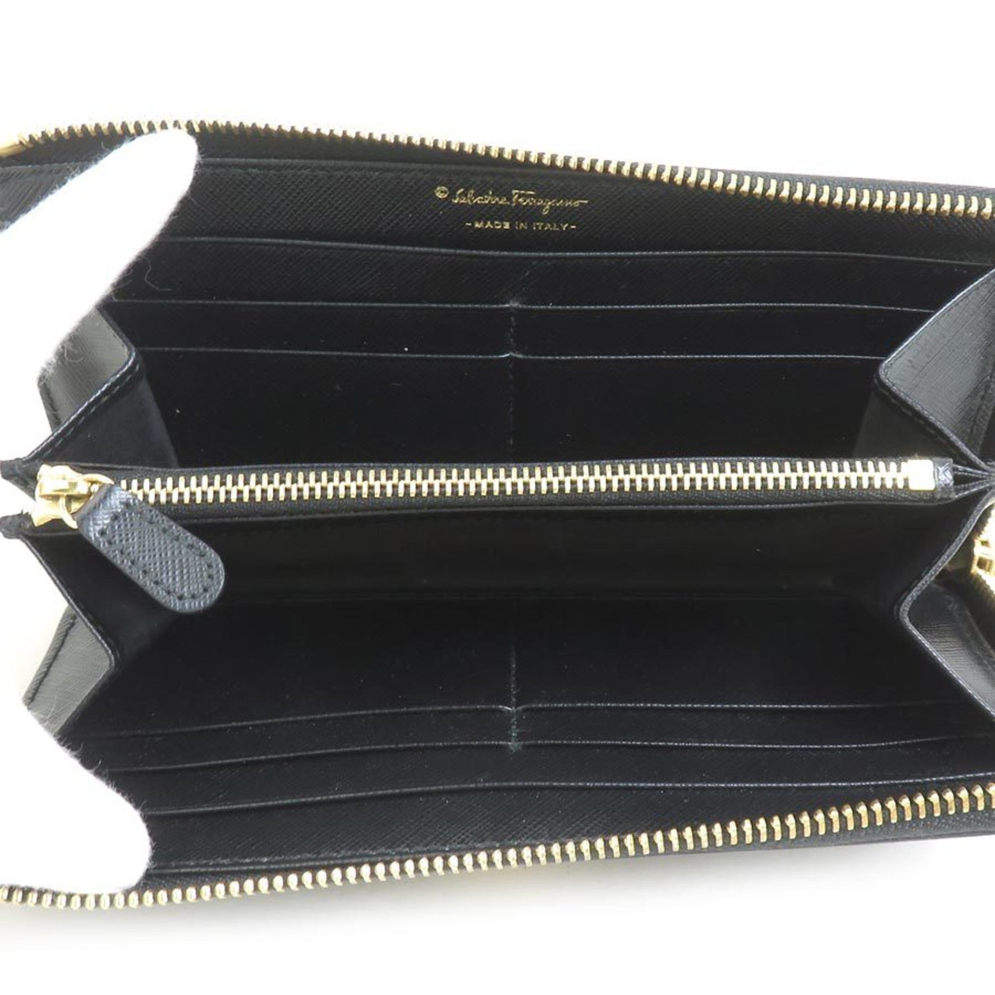 Salvatore Ferragamo Salvatore Ferragamo Vara Ribbon Leather Round Long Wallet in Black, Women's, H31413a Size ONE SIZE - 3 Thumbnail
