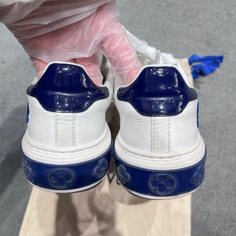 Louis Vuitton Louis Vuitton Casual Sneaker in White 0079 Size US 5 / EU 37 - 6 Thumbnail