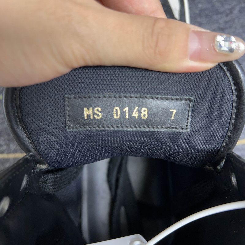 Louis Vuitton Louis Vuitton Rivoli Stylish High-Top Sneakers 0079 Size US 8 / EU 41 - 5 Thumbnail