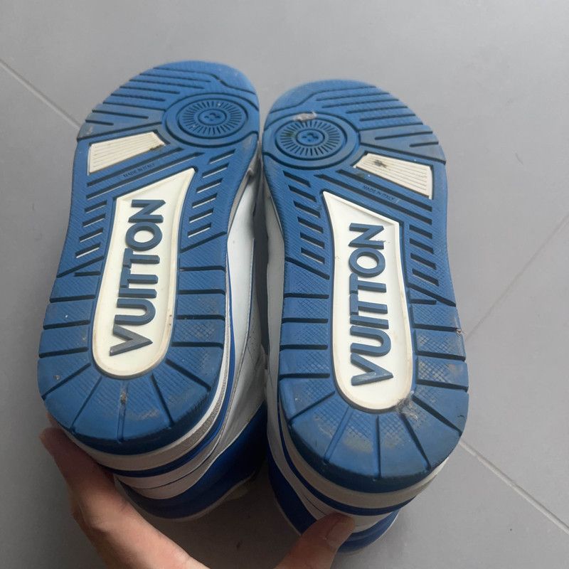 Louis Vuitton Louis Vuitton Trainer Blue and White High-top Sneakers 0079 Size US 9 / EU 42 - 4 Thumbnail